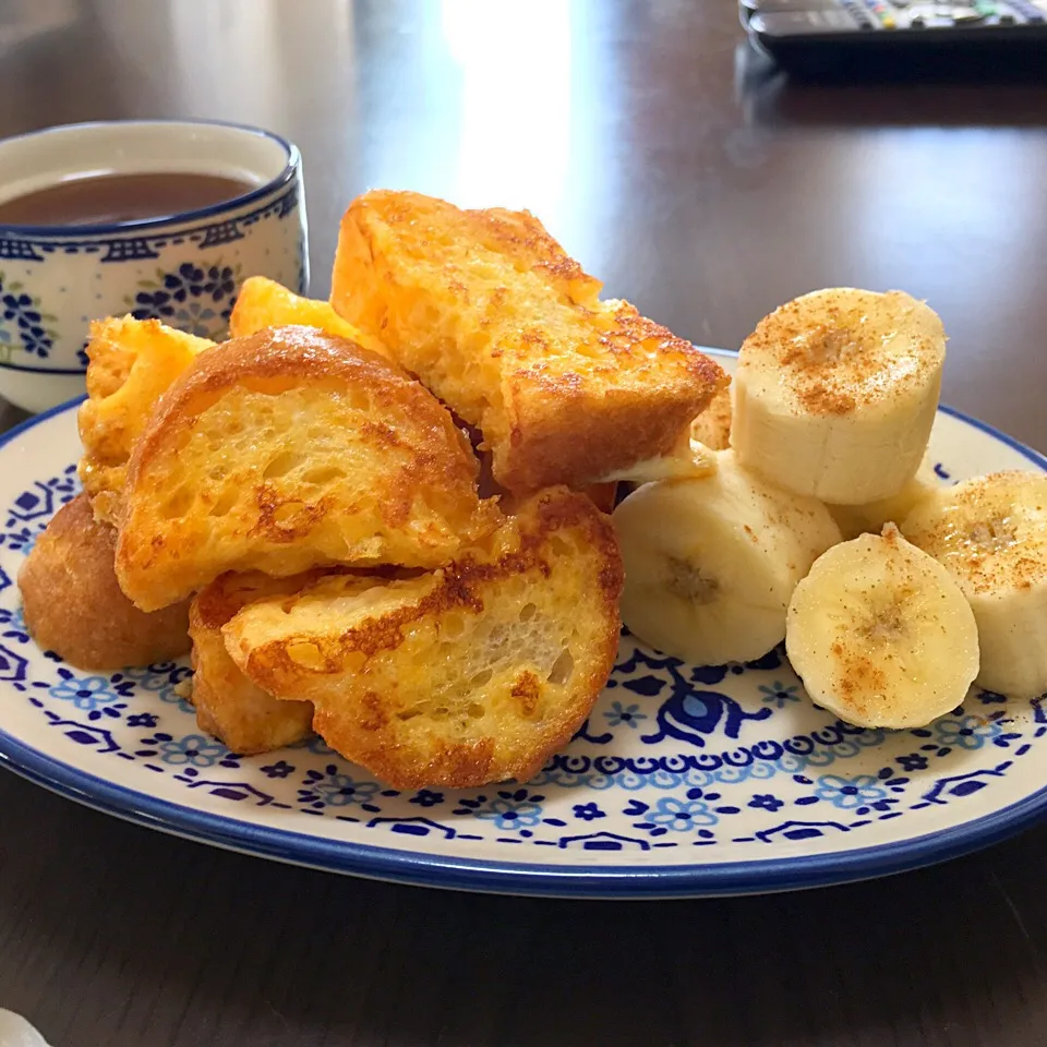 バケットのフレンチトースト♡バナナ添え|halさん