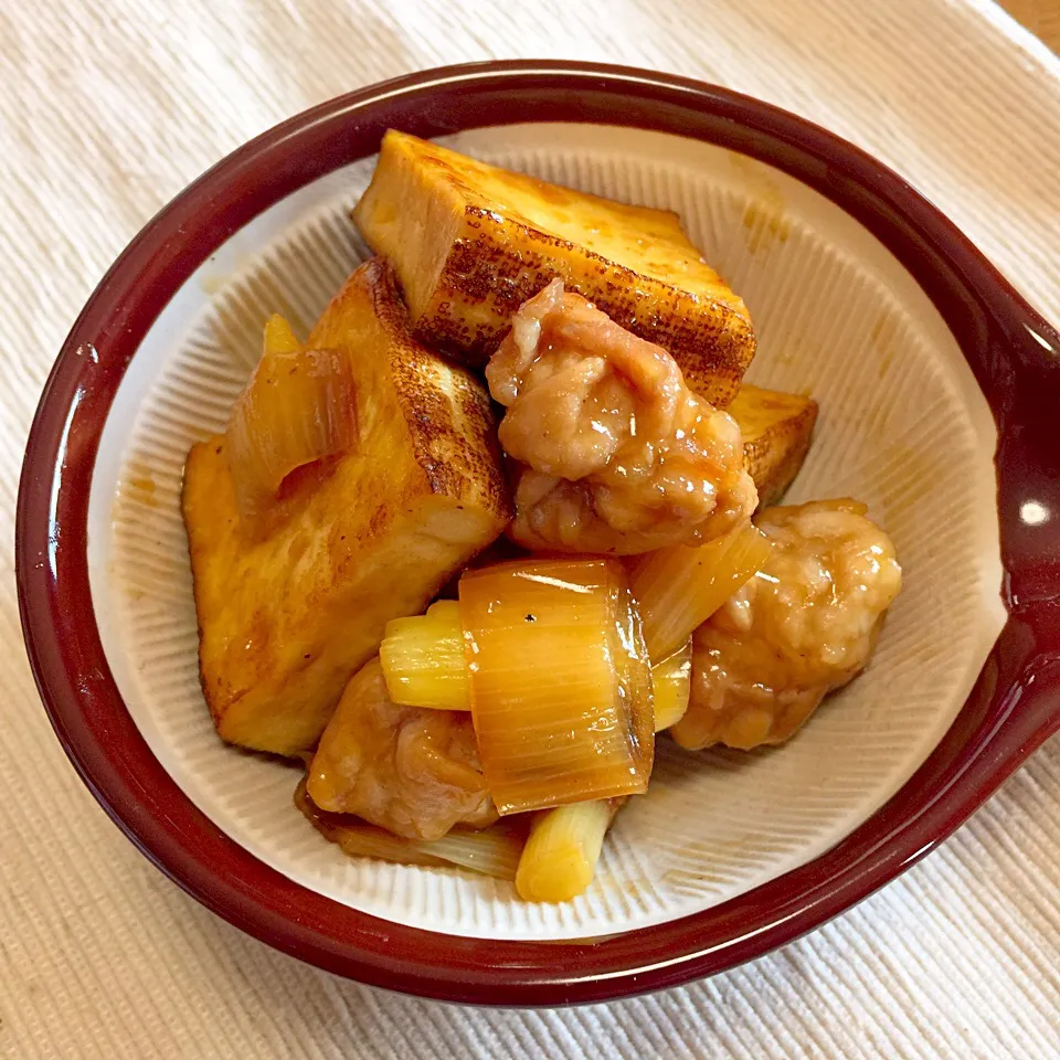 #つくおき 
豚コマと焼き豆腐の甘辛煮|もこうさぎさん