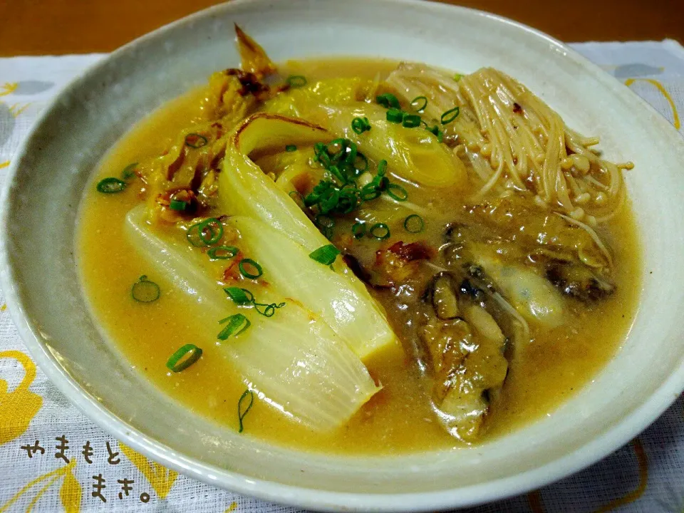 焼き白菜と牡蠣の味噌バター煮|真希さん