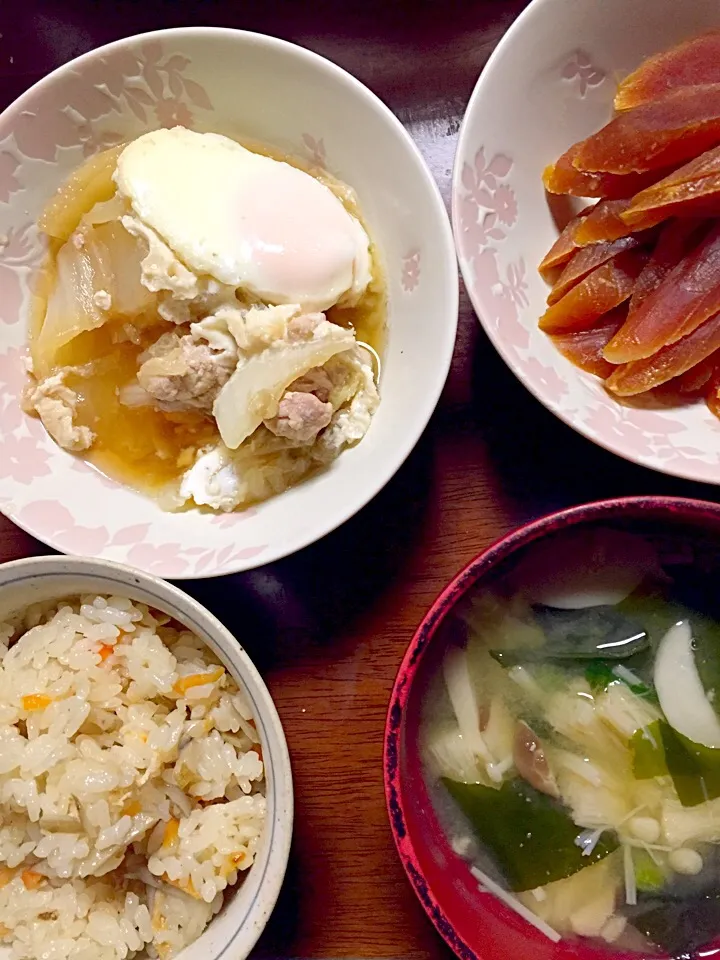 炊き込みご飯   白菜と豚肉の煮浸し卵とじ付き  貰い物の守口漬|掛谷節子さん