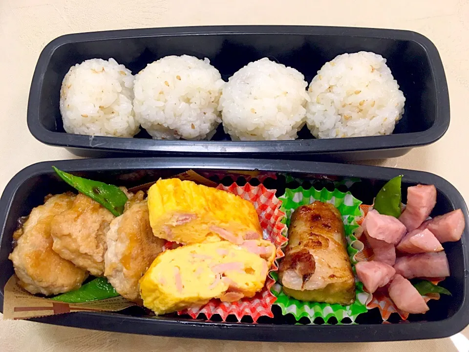 息子のお弁当 鳥つくねの豆腐バーグ、厚揚げの肉巻き、チーズとハム入り卵焼き、ウィンナー|keitakumamaさん