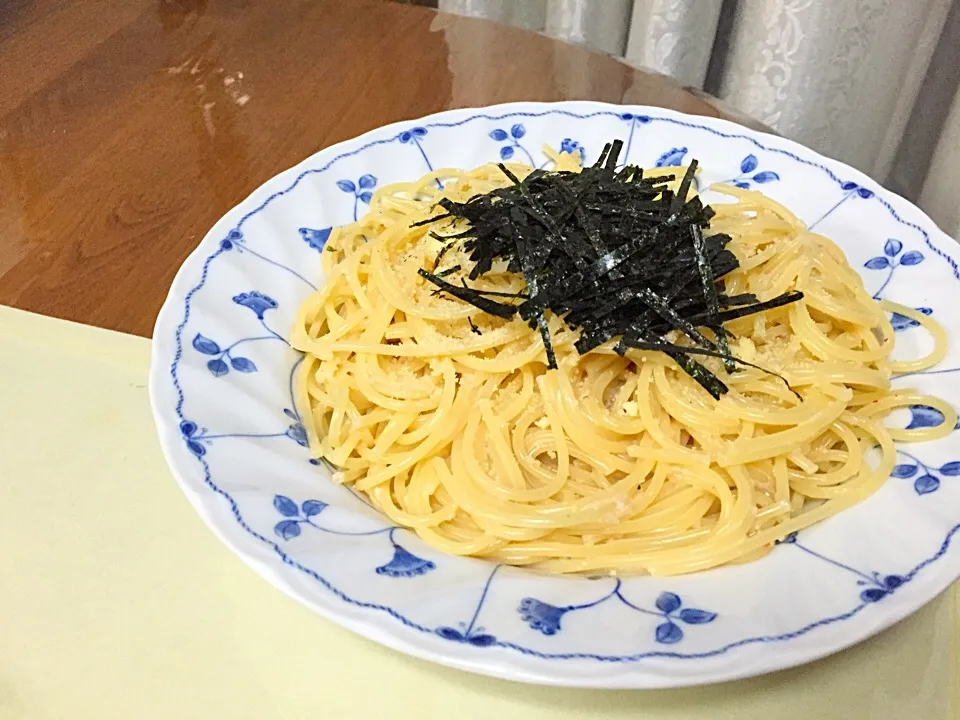 夜更けに旦那と作った明太子パスタ♪|なちこさん