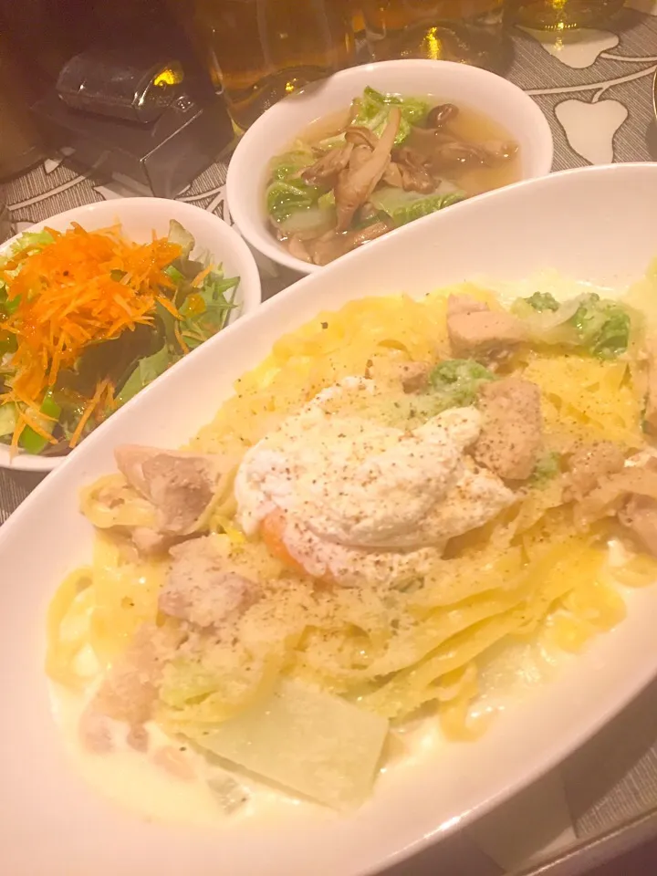 鶏と白菜の軽いクリームフェットチーネ、親子パスタ＊きのこと白菜の優しいスープ(^^)|basilさん