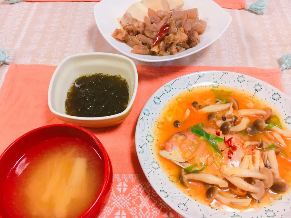 鯛の四川風煮込み、牛スジ豆腐|みさん