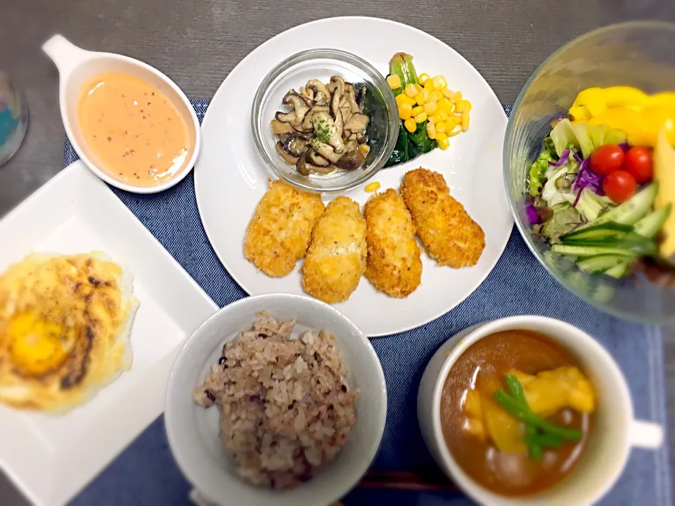 コーンクリームコロッケとスープカレー🍛🍴|🐱まみちゃぴ🐶さん