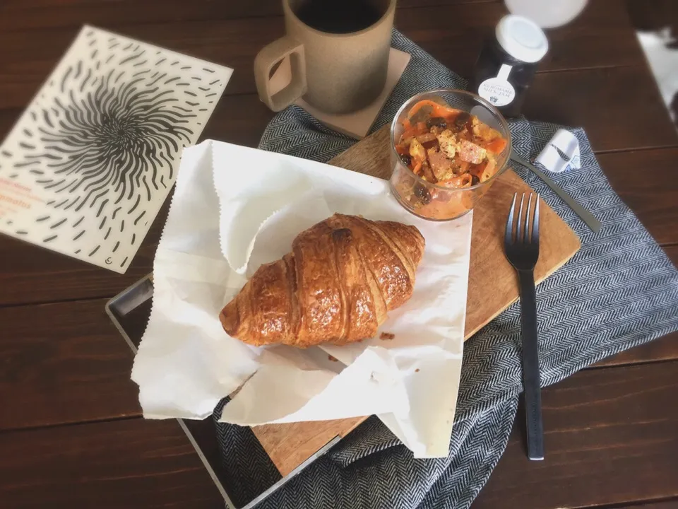 Today’s Breakfast 🥐🥕🥓|welcomeizumiさん