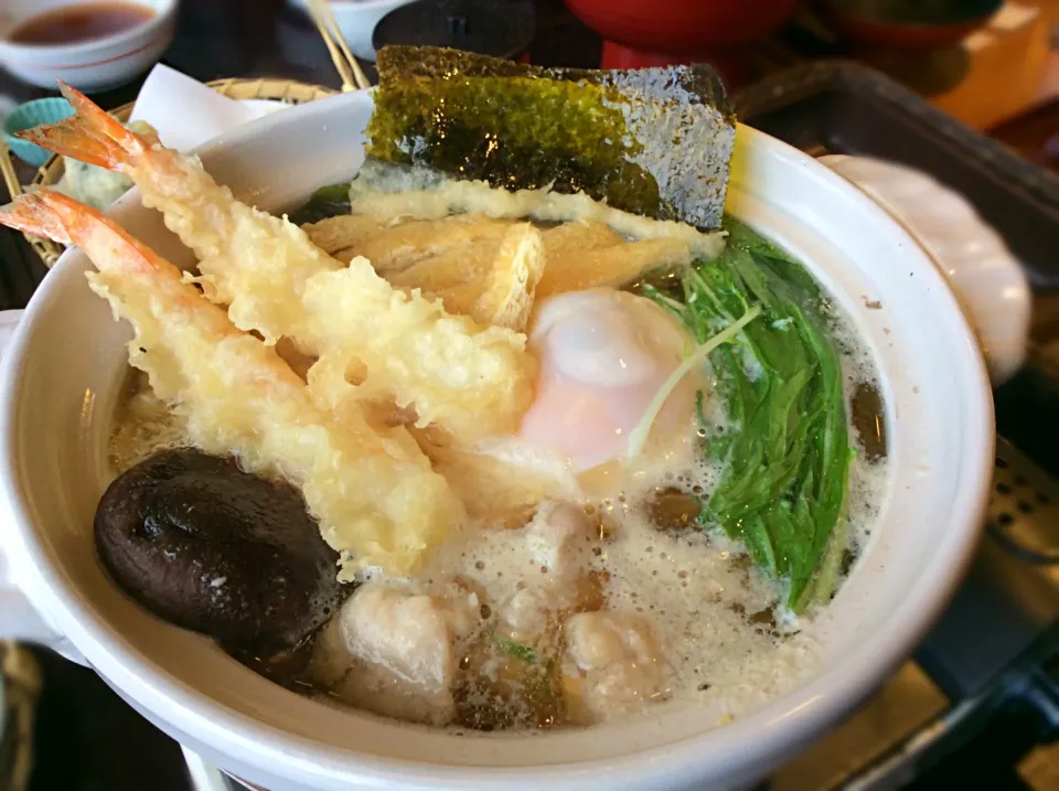 今日は、めっちゃ寒いから😵鍋焼きうどん😋|アライさんさん