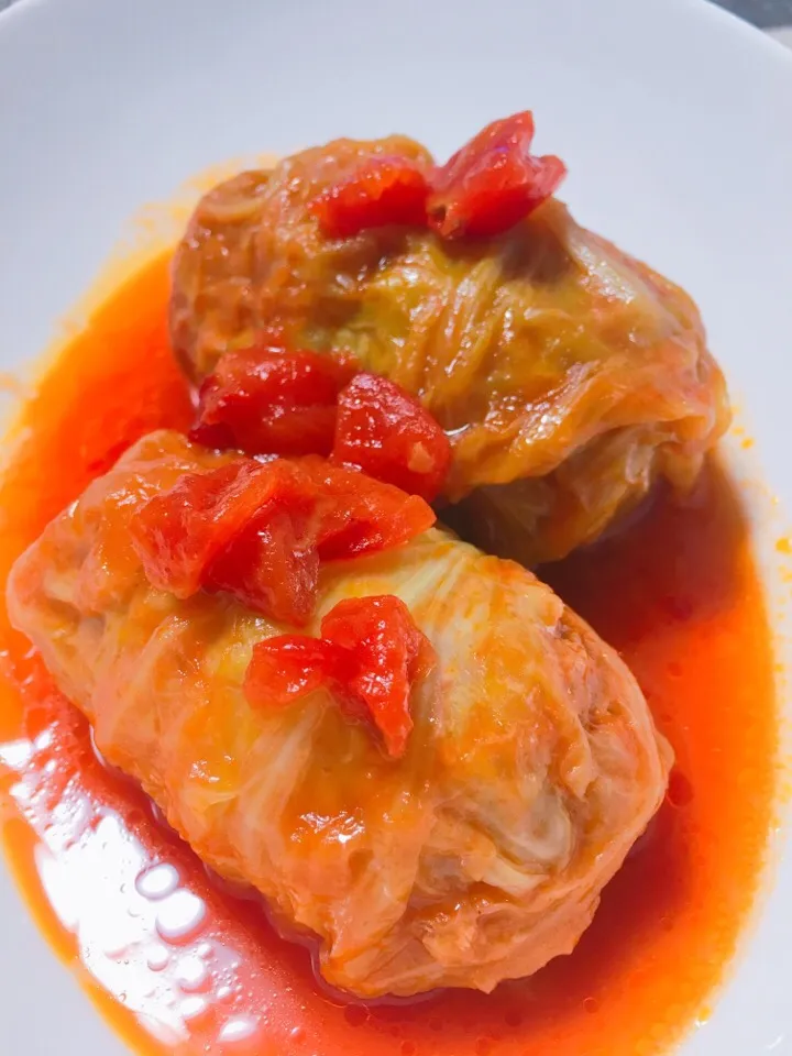 トマト煮込みのロールキャベツ❤️

Cabbage rolls💕|YummyKさん