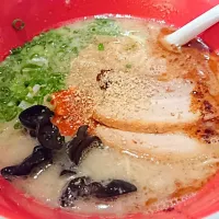 広島駅前の我馬の赤うまラーメン🍜|Ume-jaken🍺🍶🍷さん