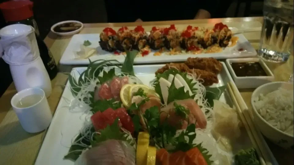 Having sushi in NEW YORK CITY after watching a great Broadway Show|Frank Ortizさん