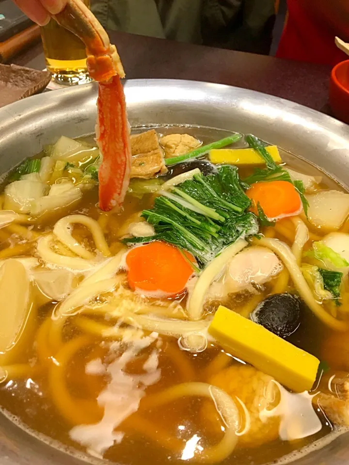 Snapdishの料理写真:うどんすき   今月はズワイ蟹しゃぶ付き🦀|kctreeさん