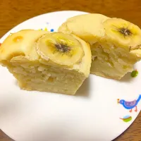 Snapdishの料理写真:ヨーグルトバナナケーキ|みさきさん