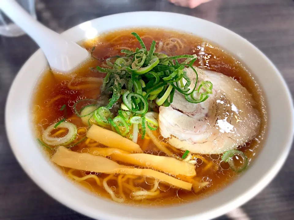 Snapdishの料理写真:いこい 醤油ラーメン|マチママさん