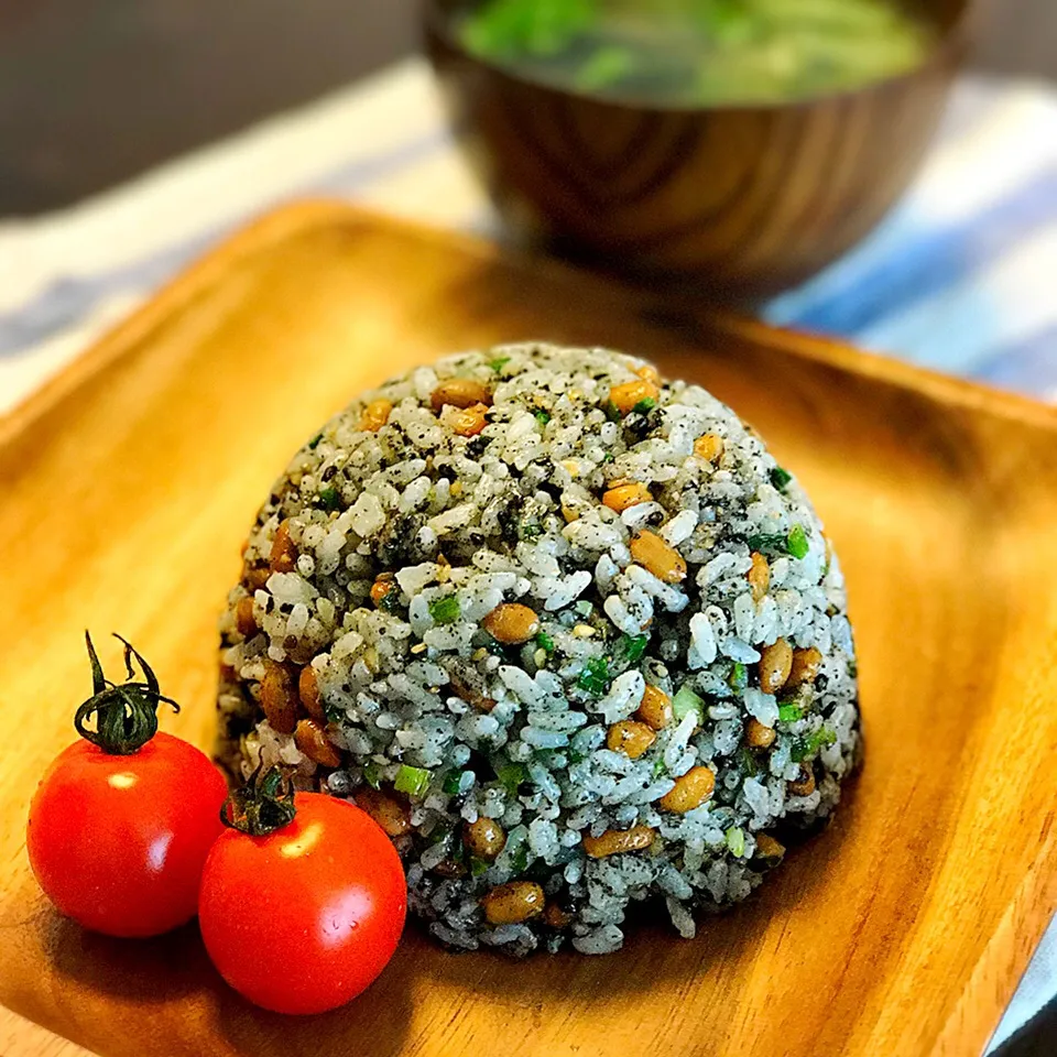 恭子の料理 味覇で♡黒ごま納豆炒飯|恭子さん