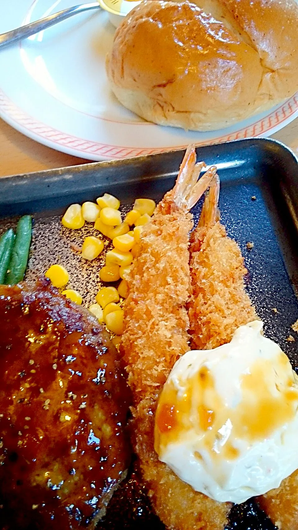 Snapdishの料理写真:ランチもジョイフル♪|平名隆行さん