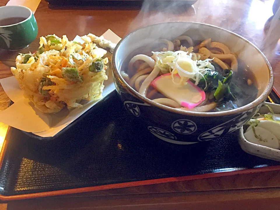 Snapdishの料理写真:天麩羅饂飩@伊佐沼庵|マニラ男さん