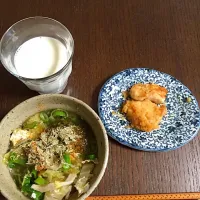 Snapdishの料理写真:1月16日朝ごはん ダイエットスープ 鶏肉のみぞれ煮|やすこさん