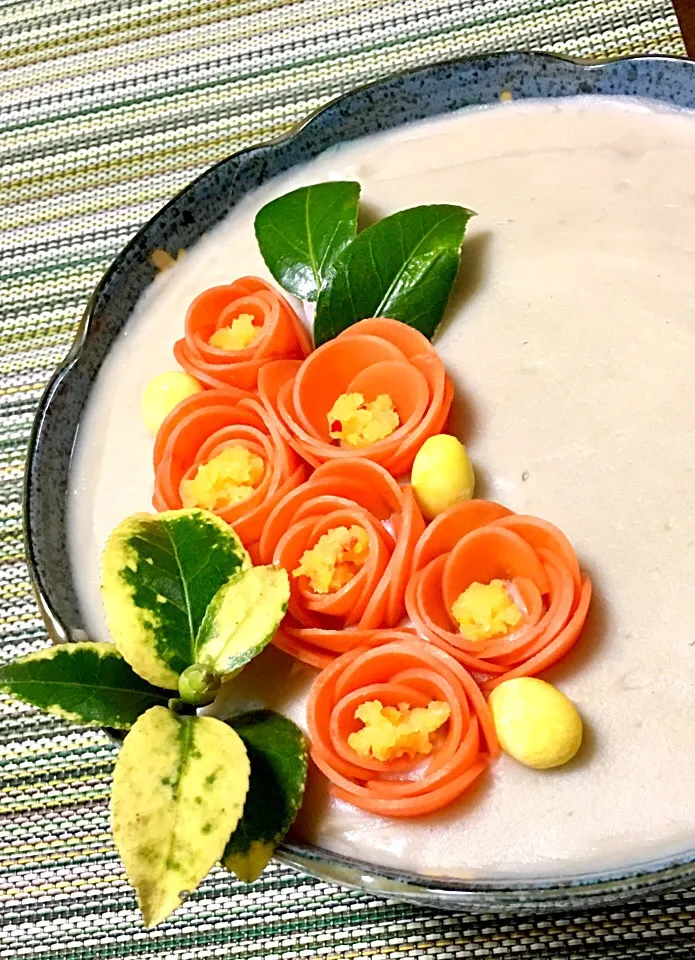 Snapdishの料理写真:里芋の茶碗蒸し|富士子🍒🐰🍓さん