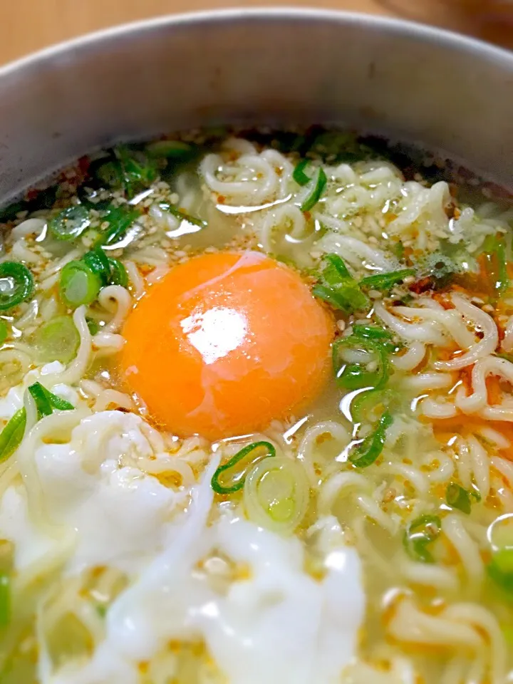 インスタラーメンにラー油ちょい足し！|tamicoさん