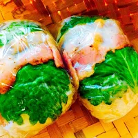 洋風おむすび。醤油ごはんに紫蘇とベーコン🥓巻いて^_^|Seika Yonemotiさん