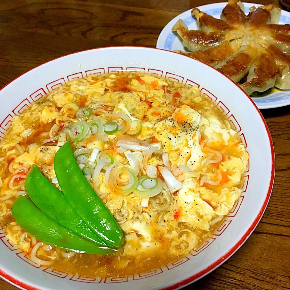 Snapdishの料理写真:chiaki3さんの料理 酸辣湯麺🍜|みなさん