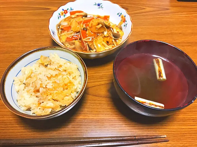 あさりと生姜の炊き込みご飯
焼きネギのお吸い物
豆腐の餡掛けハンバーグ|ついさきさん