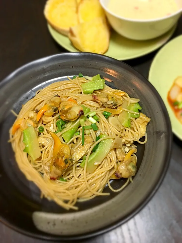 和風パスタ Japanese style spaghetti 
#pasta #japanese #seafood|Melia Sandya Utamiさん