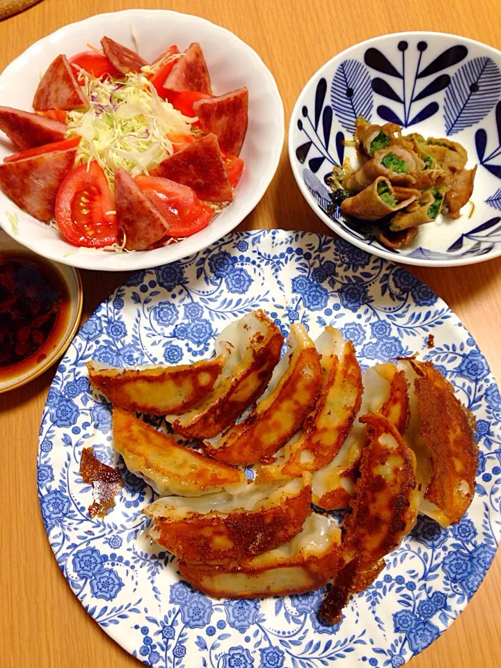 Snapdishの料理写真:Dinner #餃子 #gyoza|tamakiさん