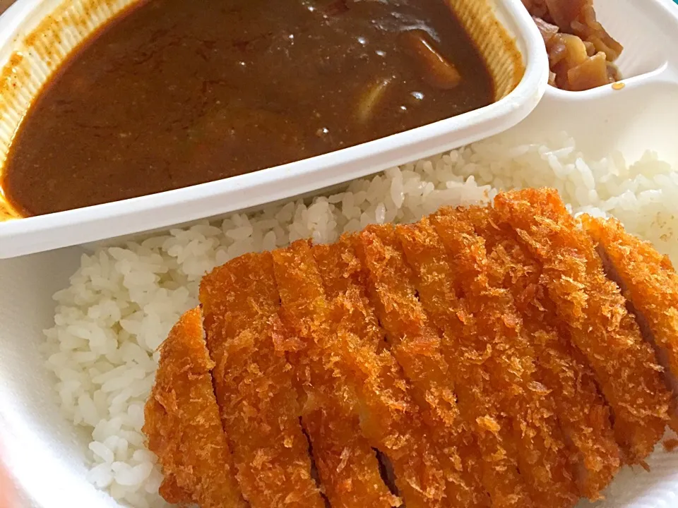 ビフカツカレー、野菜トッピング、5辛🍛黄レンジャーが止まらない…（≧∇≦）|buhizouさん