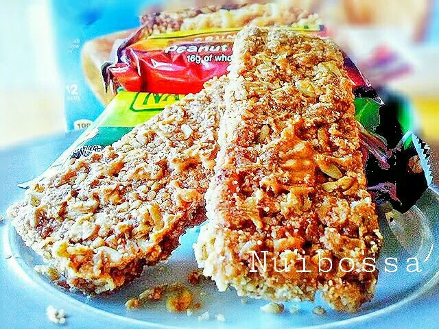 "Granola Bars"👍😋😋
#อาหารเพื่อสุขภาพ 💛💚|nuibossa fb.Nui Bossaさん