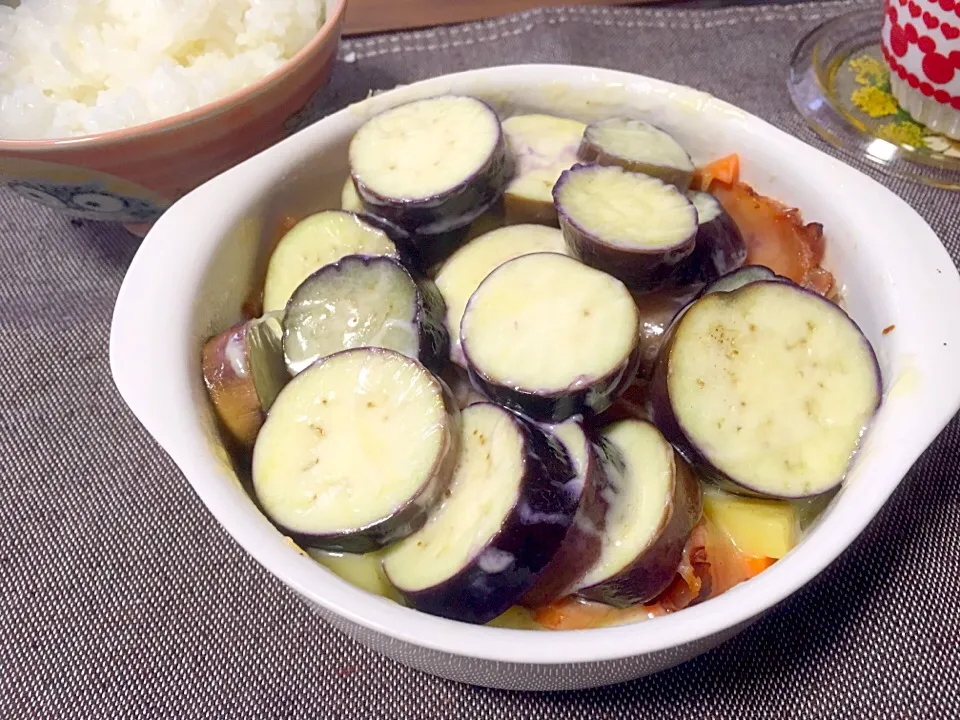 ナスとじゃがのチーズ焼き|ひなさん