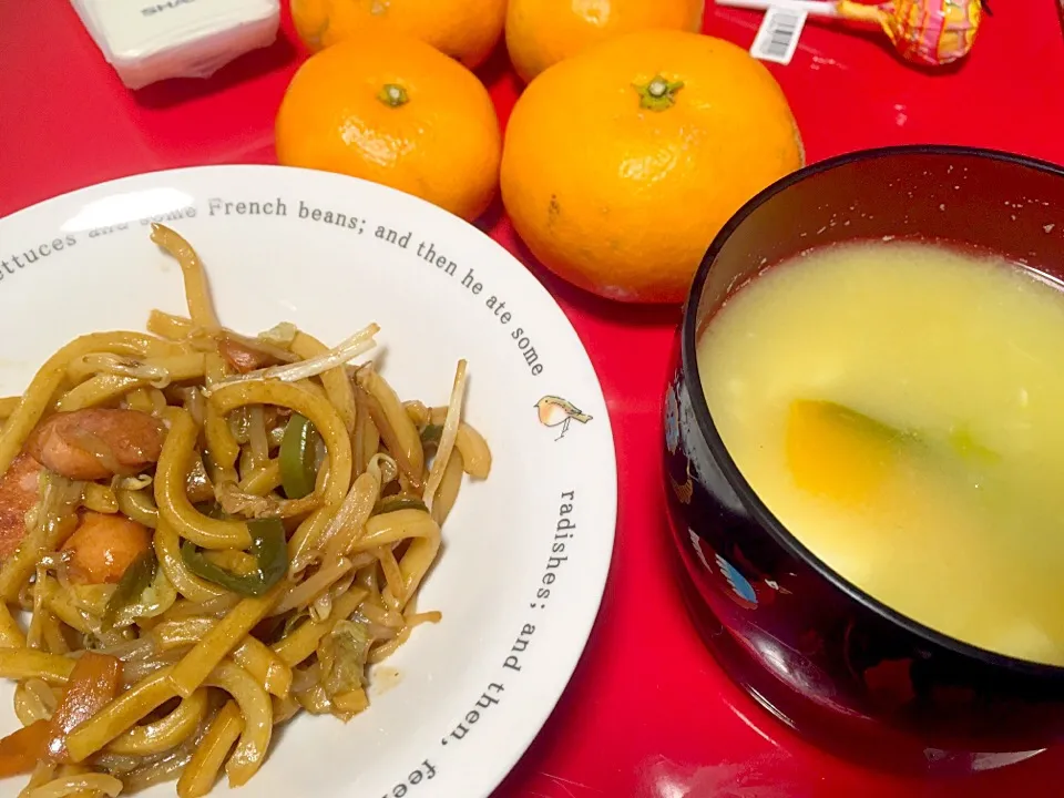 Snapdishの料理写真:焼きうどん|ひなさん