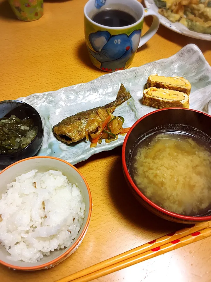 Snapdishの料理写真:三連皿を使った朝食|ちひろさん