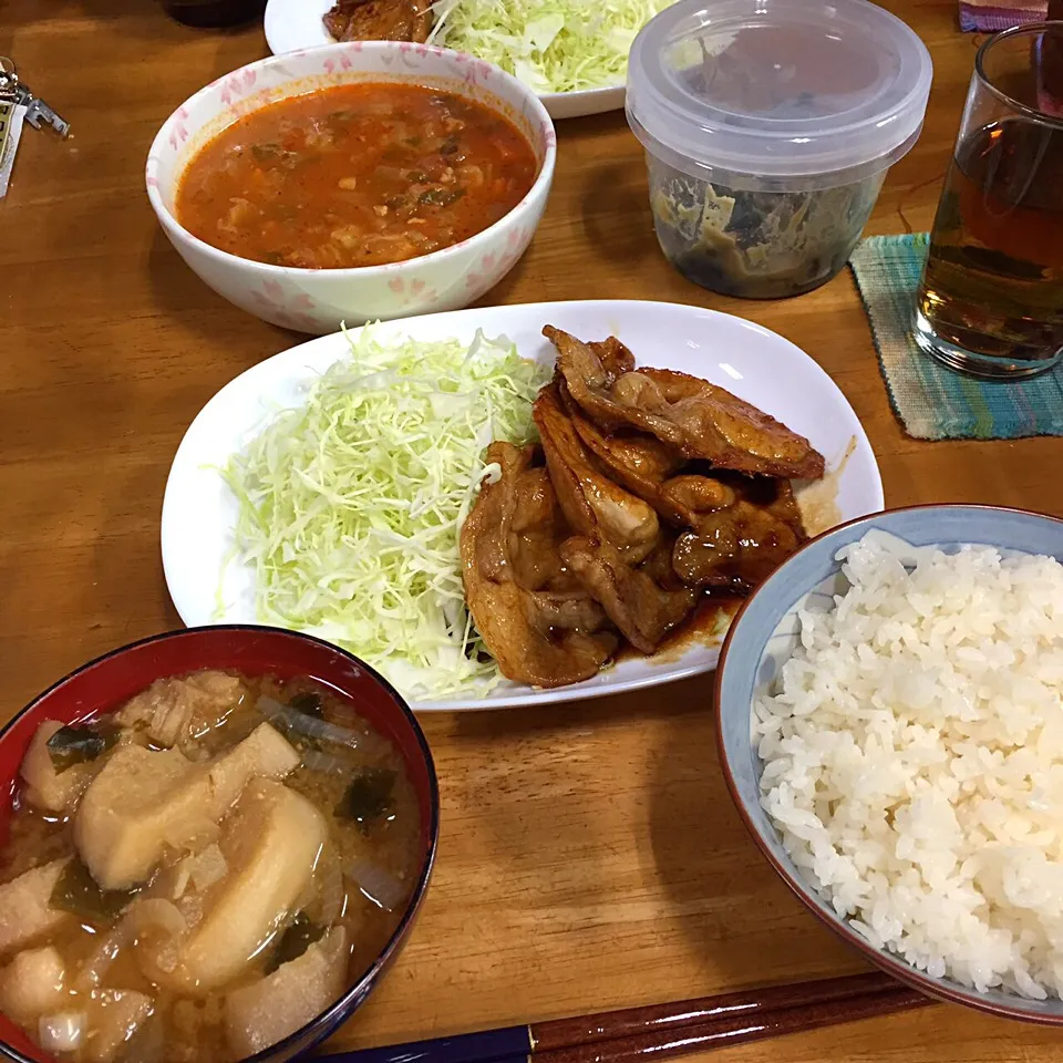 豚生姜焼き、麩入れすぎたみそ汁*\(^o^)/*|すかラインさん