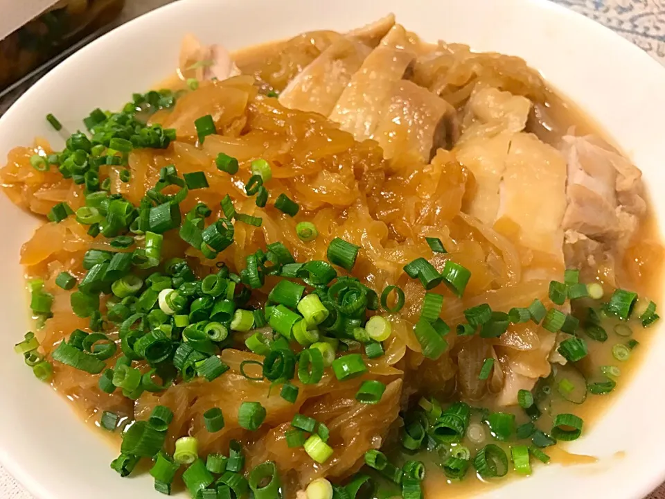 鶏もも肉のトロトロ玉ねぎ煮|Hiropanさん
