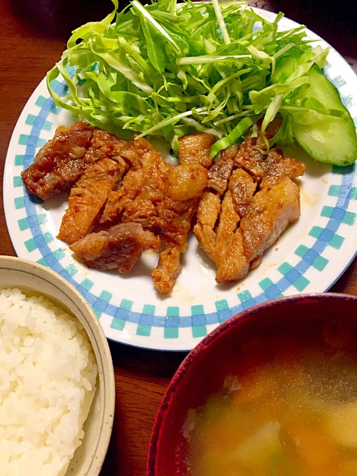 豚味噌漬け焼き   野菜スープ|掛谷節子さん