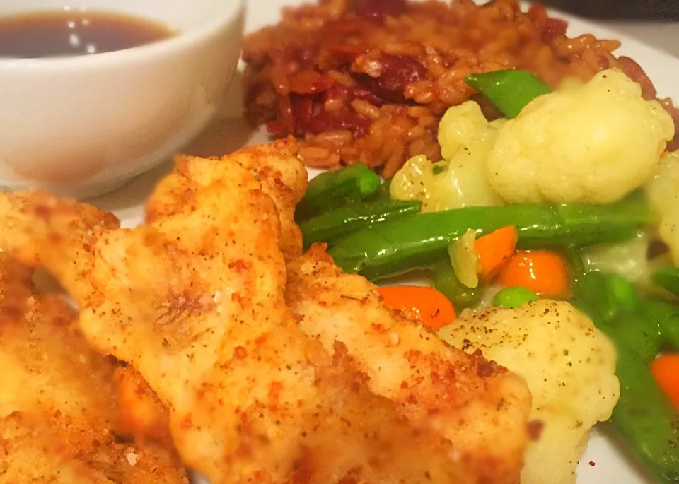 Fresh bluegill from Bradford Lake! Baby veggies, red beans & rice. Yummy meal after a long day of ice fishing 🎣 #icefishing|Liesel Ryanさん