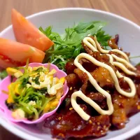 Snapdishの料理写真:カルビ丼(୨୧ᵕ̤ᴗᵕ̤)|solongoさん