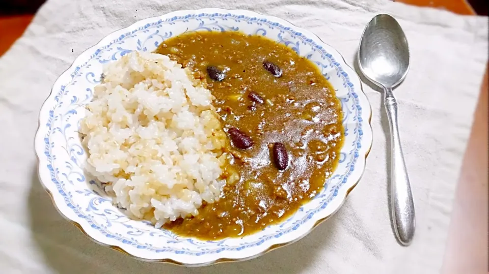 ビーンズ入りカレー|うきゅまるさん