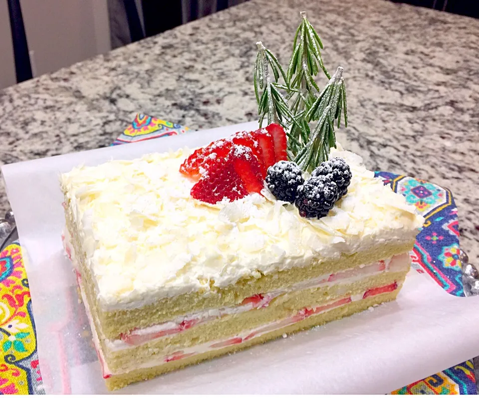 💜Gluten Free Winter Birthday Cake💜|The Reinhartsさん