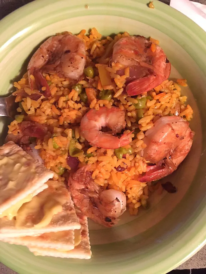 Shrimps and yellow rice|Polly Annaさん