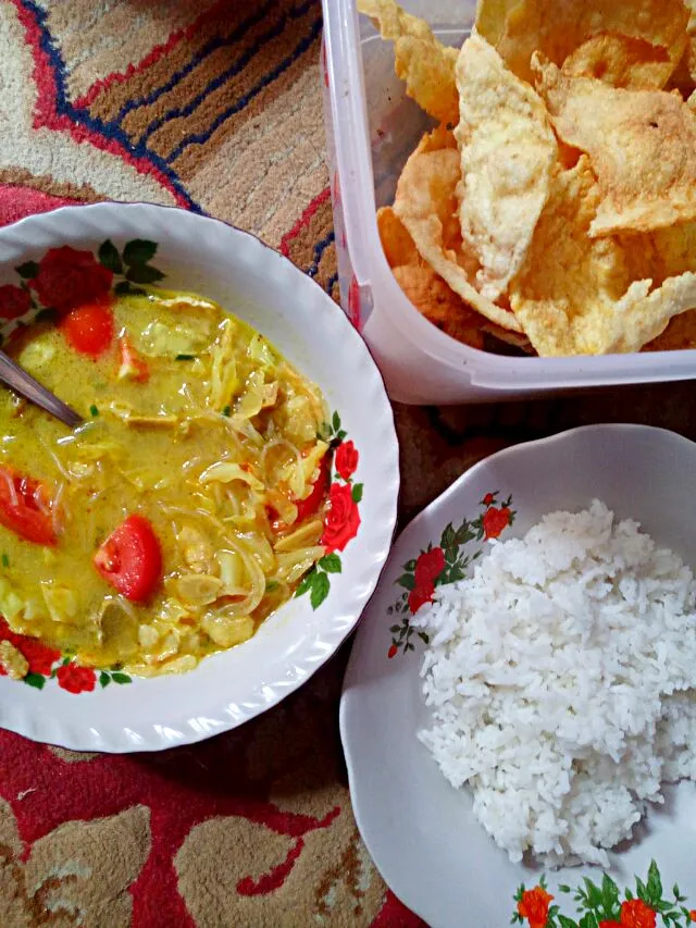 soto betawi|Nandya Rahmatyaさん