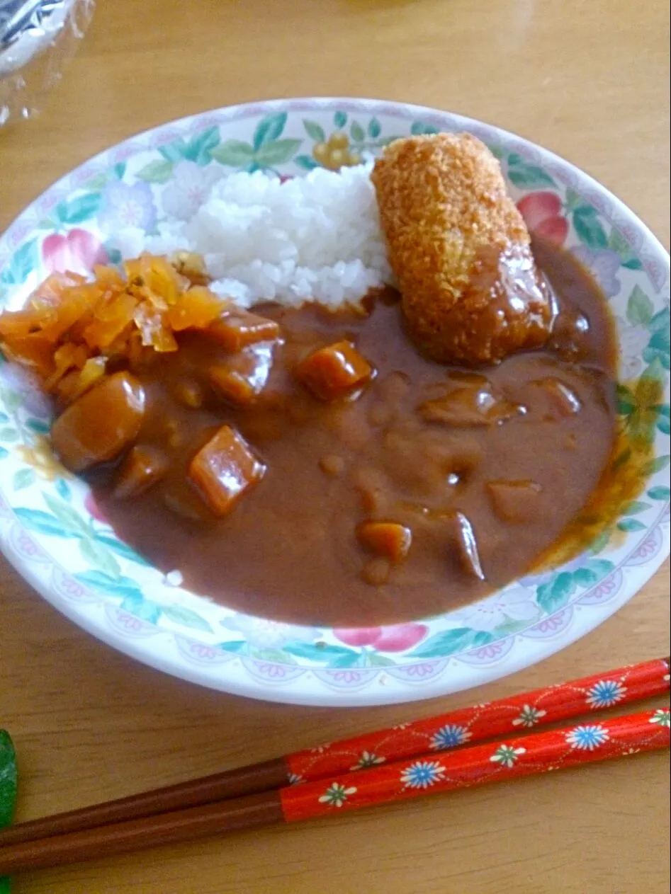 たまにはレトルトカレー♪ハウス食品のカリー屋カレー♪|しまだ ちえこさん