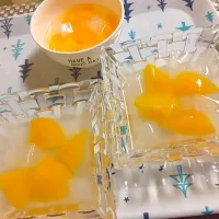 Snapdishの料理写真:缶詰でゼリー作ってみた😚
簡単やし、少し安上がり？？|えりえいたさん