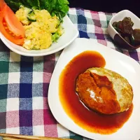 Snapdishの料理写真:ヘルシー#豆腐ハンバーグ ！|KOTOMIさん