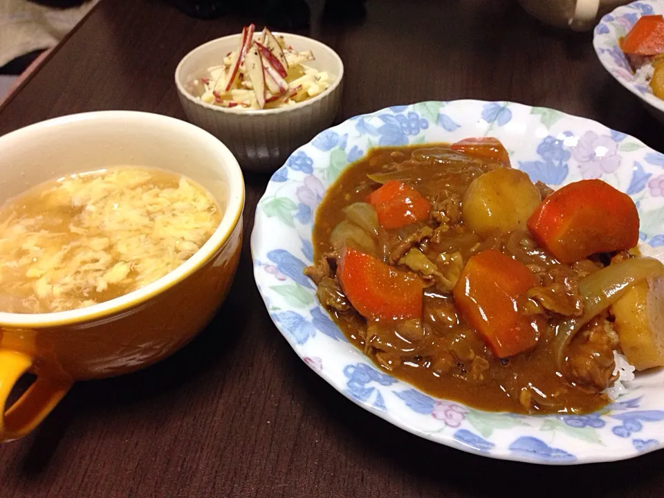 晩ごはんはカレー！|こんこんさん