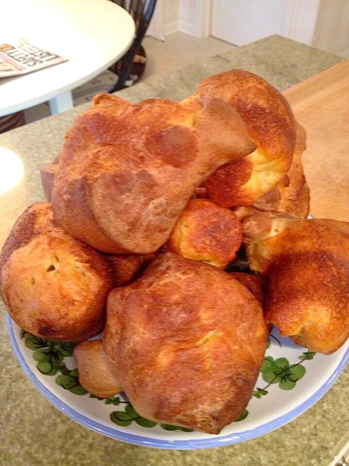 Snapdishの料理写真:Freshly baked popovers #popovers #bread|🌺IAnneさん