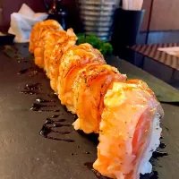 Salmon engawa roll|Werapol Swanpitakさん