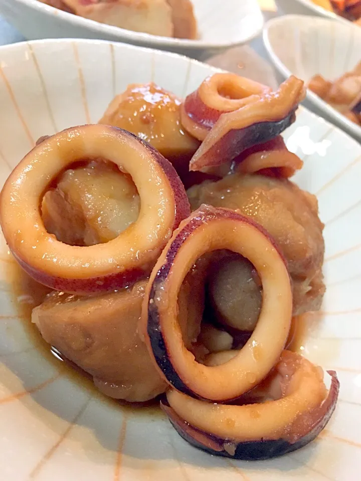 里芋とイカの煮物✨|てんてんさん