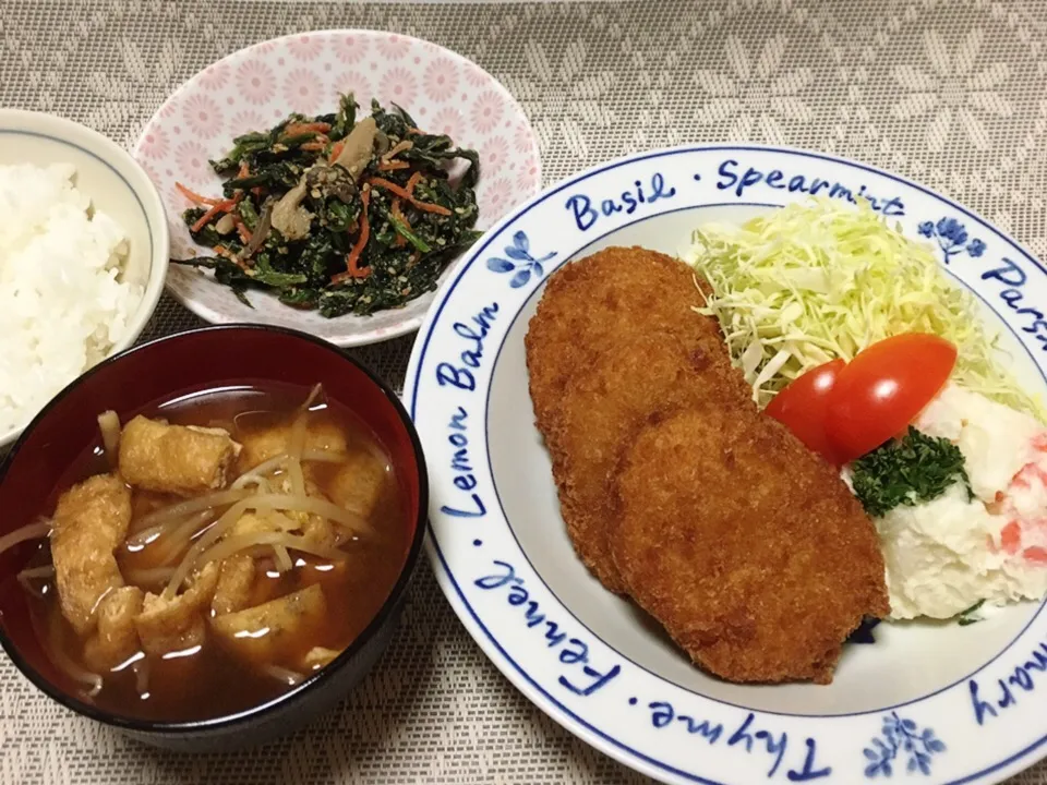 ほうれん草和え物・コロッケ・もやしと揚げのお味噌汁|美也子さん